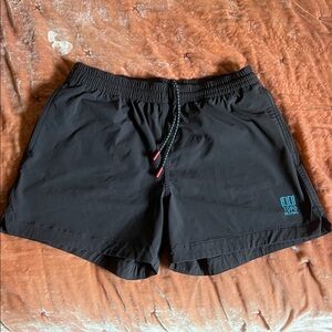 Topo Designs Black Global Shorts M